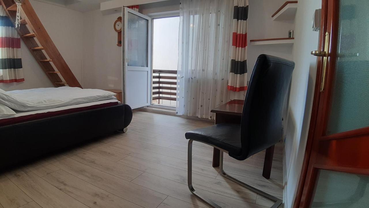Casa Ultracentral Suceavaヴィラ エクステリア 写真