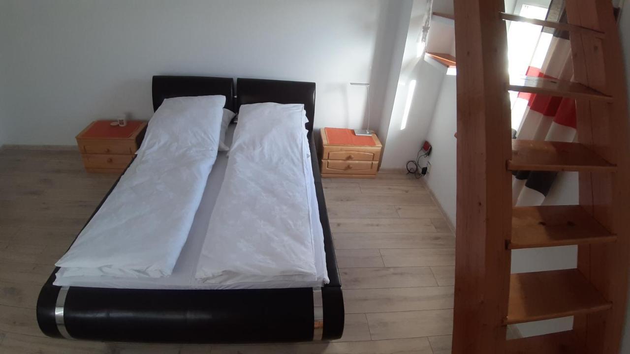 Casa Ultracentral Suceavaヴィラ エクステリア 写真