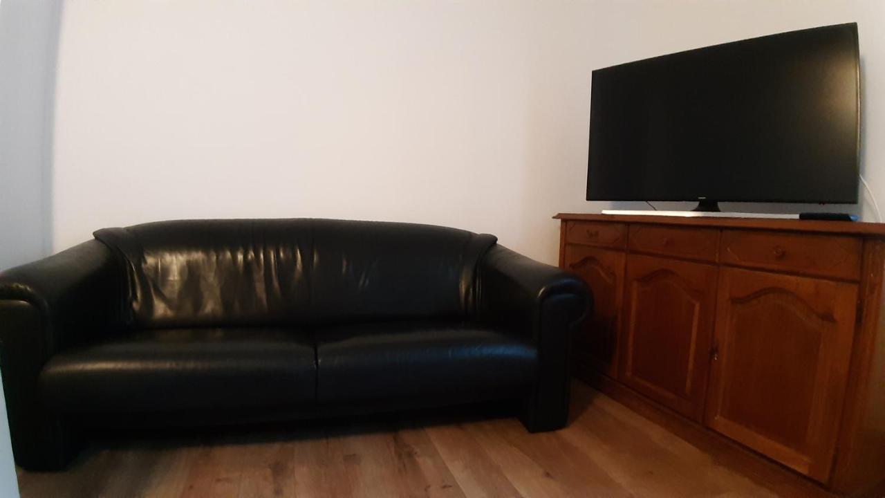 Casa Ultracentral Suceavaヴィラ エクステリア 写真